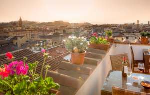 exclusive access to top terrace in Florence with Elena